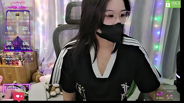 Dully_ana live webcam show