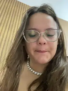 Laryssinha_69 webcam