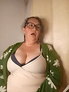_Saraqueen-- webcam