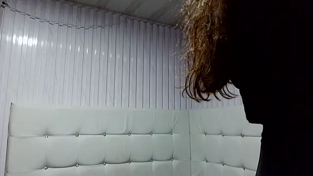 AnnyBeckerr webcam