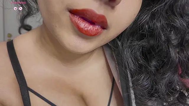 free camsex  Neesha 414 