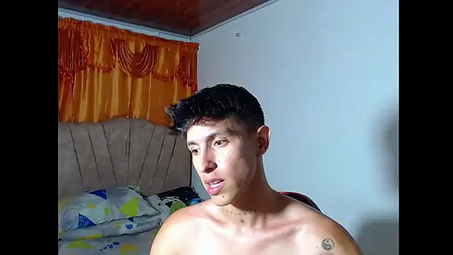 rowanbig - Rowanbig's free webcam - UK Sex Cams