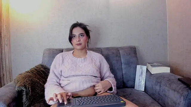 ShantalBr webcam