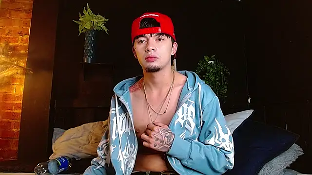 steev_adams live cam on StripChat