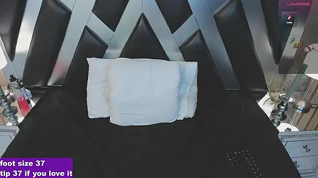 CloePerson live cam