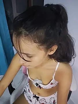 Baby_Elisee webcam