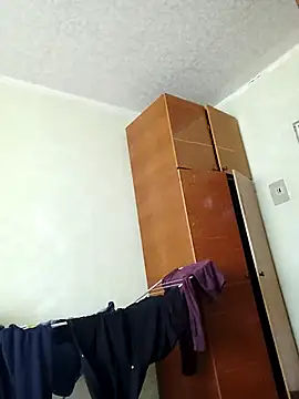 Nik888Nik888 live cam on StripChat