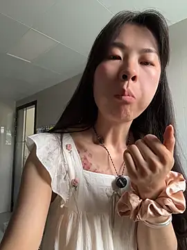xiaojiao520 live cam on StripChat