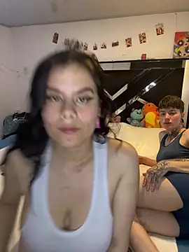 couple_rainbow (G teen) - Fingering pussy