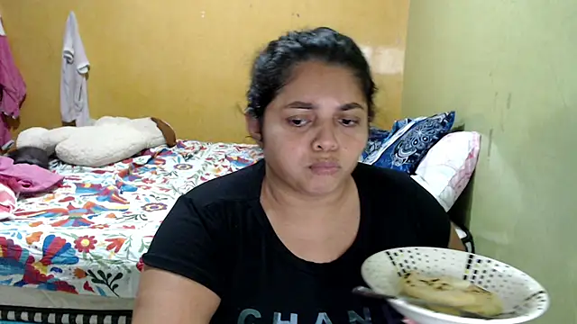 yulieth_bbw (F young) - show squirt