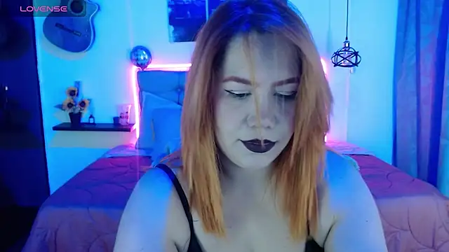 Srta_saraa webcam