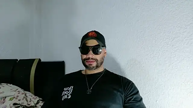 musclehetero webcam