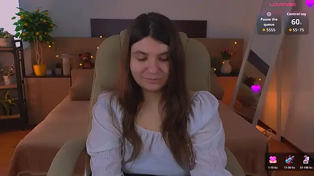 Viola__Shy webcam