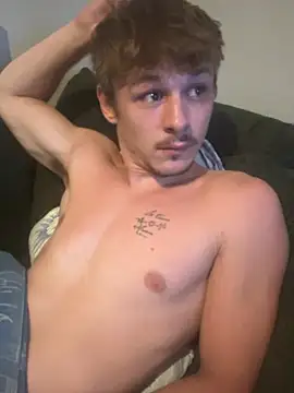 Lucas328706 webcam