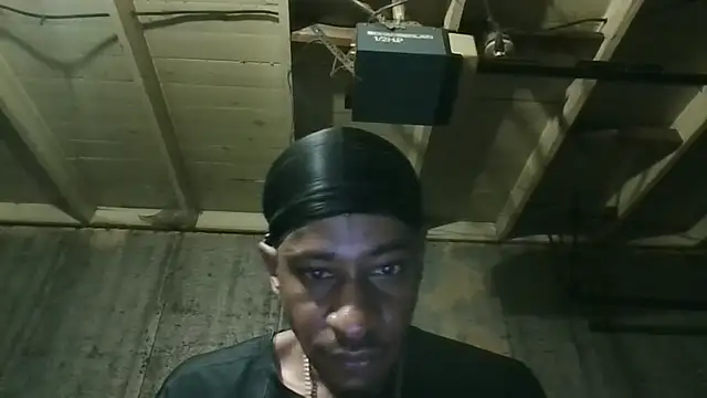 Leo99842 webcam