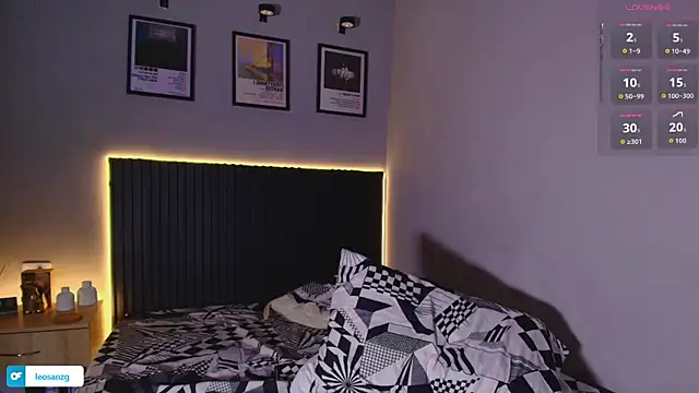 Leo_Savage_ webcam