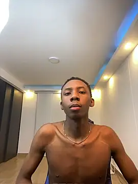 milo018 webcam