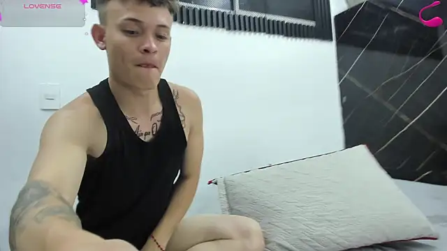 Robinlion91 webcam