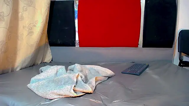 Katha_Gomez webcam