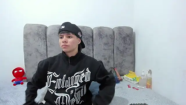 Bruno_Cruzz webcam