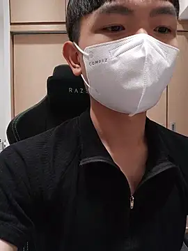 mochi8802 (M young) - 買玩具🤪