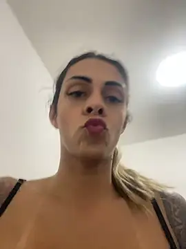 sabrinaneves webcam