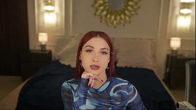 Magnetic_Mia_