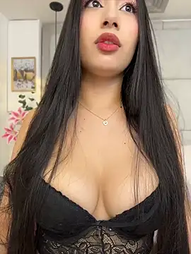 IvonneOwen webcam