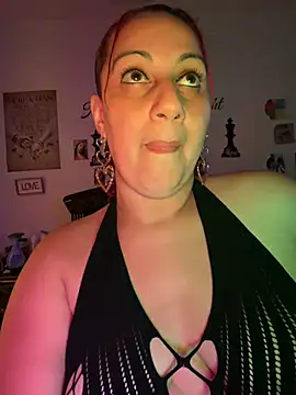 DeeLight124 live cam on StripChat