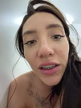 BallerinaCappuccino_ webcam