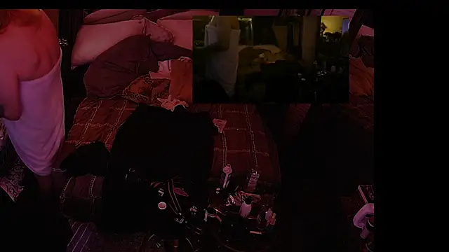 01marilynluxx - 01MarilynLuxx's free webcam - UK Sex Cams
