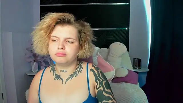 eva_starfire_ - Eva_Starfire_'s free webcam - UK Sex Cams
