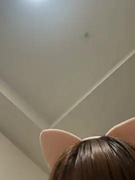 jura_xxx live cam on StripChat