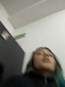 baby_akuma webcam
