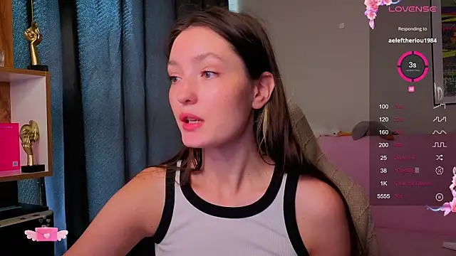 fairyylinaa live cam on StripChat