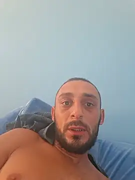 ceda112 live cam on StripChat