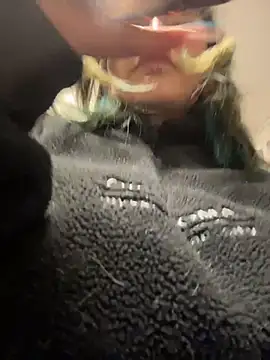 baby_akuma webcam