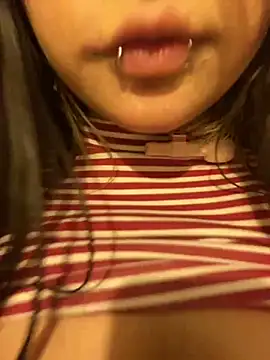 Amara_Kazumii live webcam show