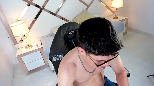 Carlos_brinez live webcam show