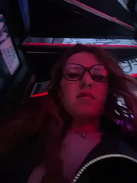 arlette7 (F young) - Ride dildo in bar 🔥🔥🔥