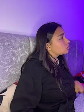 i_samanthaa (F teen) - Show feet👣