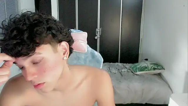 2c_bby (M twink) - RUB DICK HARD