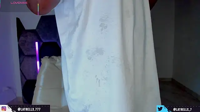 Latrellx7 webcam