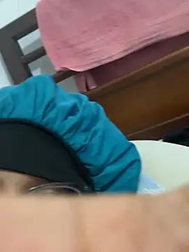 Valen_1990 webcam