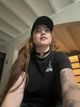 Lexavega_ webcam