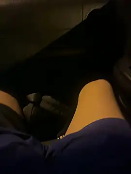 cami_rouxx webcam