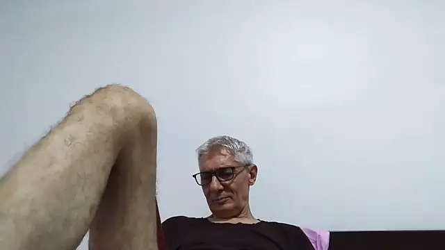 BIGUNCUTHARDCOCK webcam