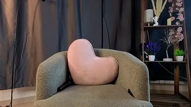 KristanTienken webcam