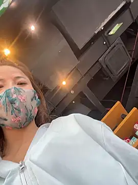 kiss_loo