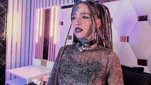 Lucy_Doll8 webcam